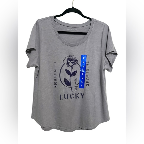Lucky Brand Lavender Rose Graphic Women's Top NWT - Picture 1 of 4